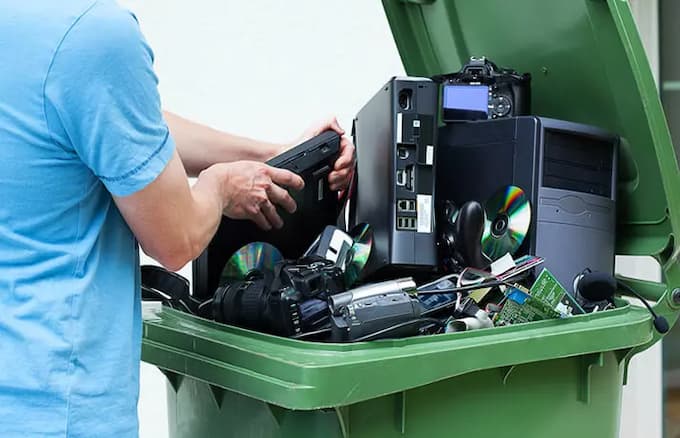 Earning-with-E-Waste-Recycling-Electronics